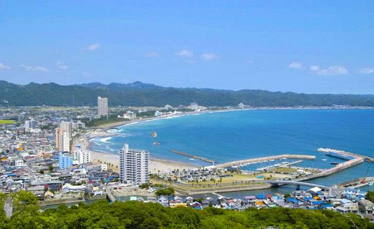 海沿いの写真でどこの県か当てるトピ