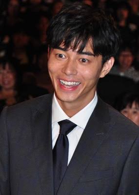 東出昌大はやっぱり必要の声…『コンフィデンスマンJP』の “呪術超え” 首位発進で見せた俳優としての価値