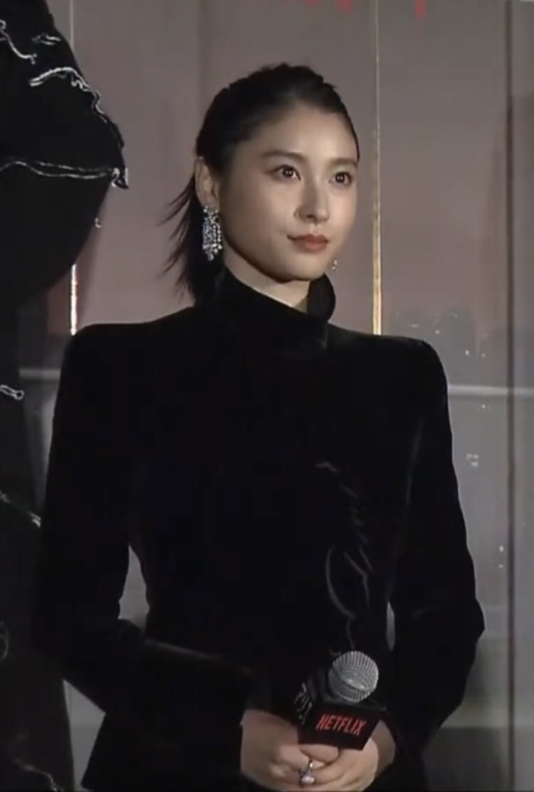 真剣に考えたいたぬき顔が人気の理由（男ウケ）