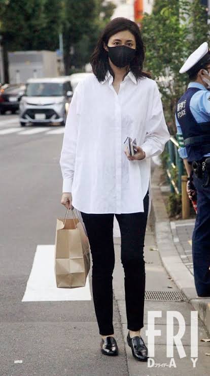 マスク姿の芸能人を貼ろう