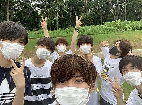 マスク姿の芸能人を貼ろう