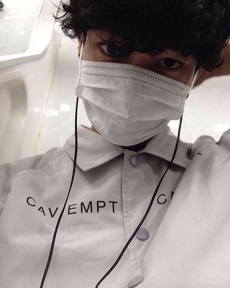 マスク姿の芸能人を貼ろう