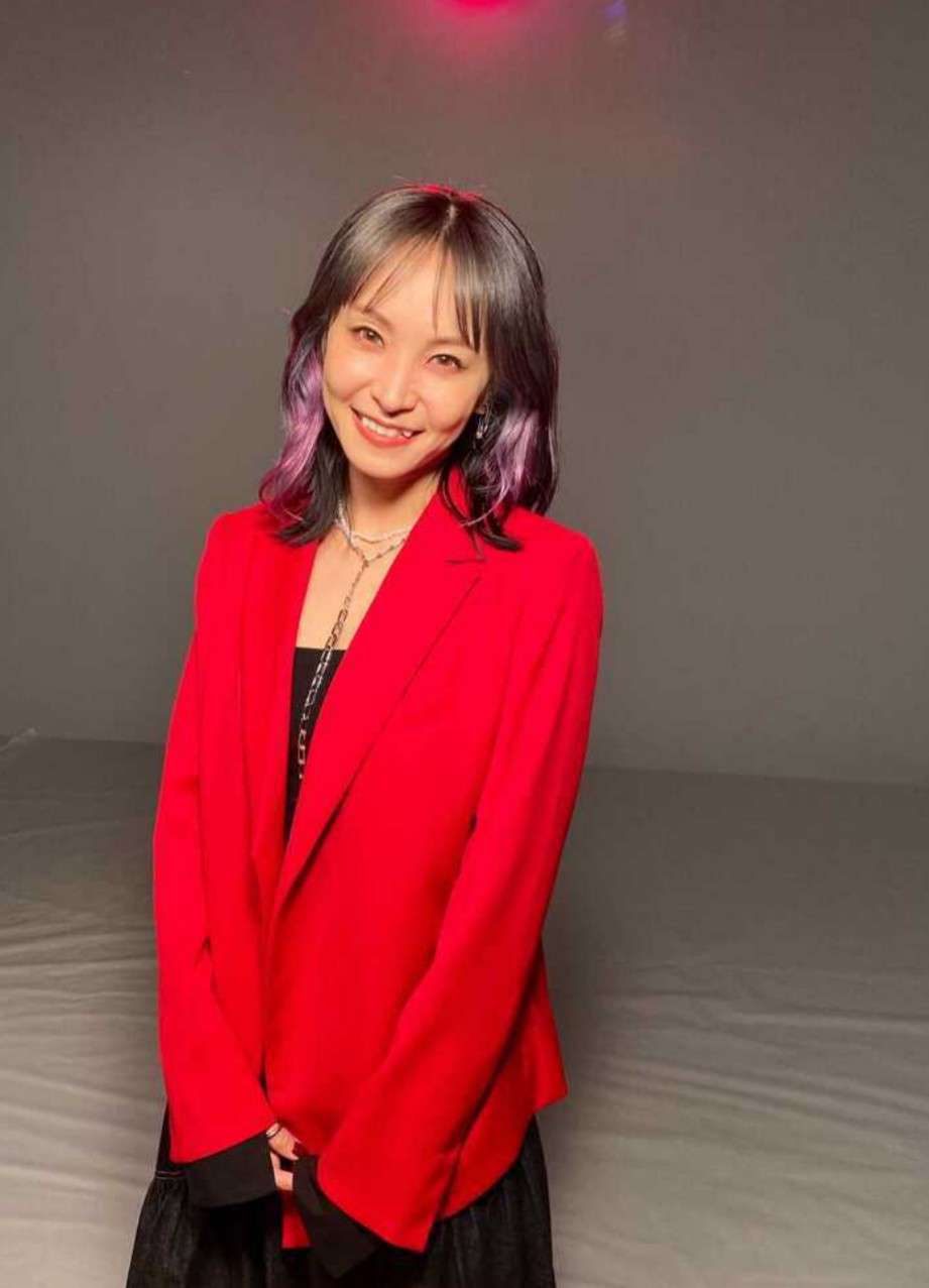 LiSA「髪切った」肩より短い青髪ボブの新ヘアに「お似合い」「素敵です」「自分で切ったの?」