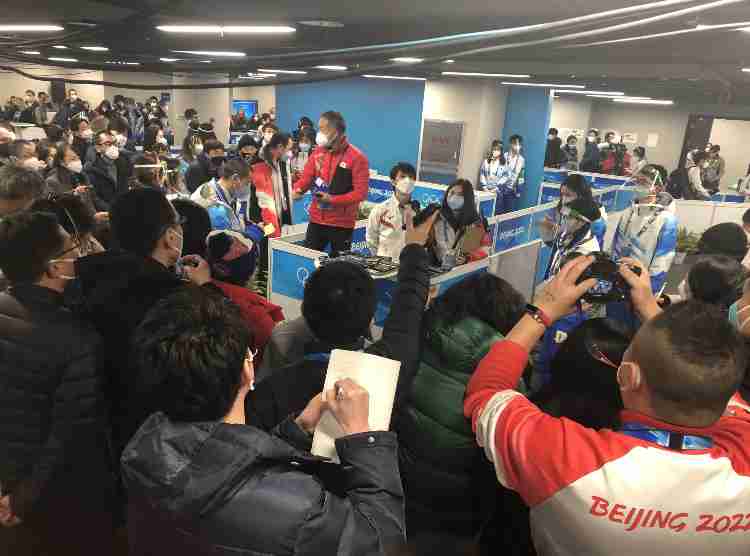 羽生結弦宛てファンレターが山積み…「世界中のファンの愛を感じて」大会組織委のツイートが話題に