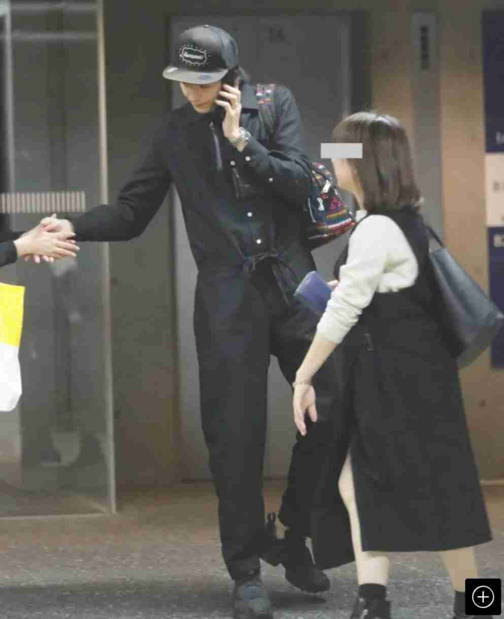 羽生結弦宛てファンレターが山積み…「世界中のファンの愛を感じて」大会組織委のツイートが話題に