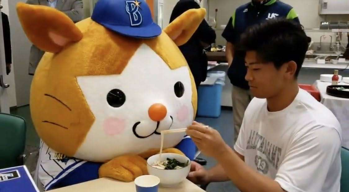 プロ野球マスコットキャラクター達のおもしろ画像part5
