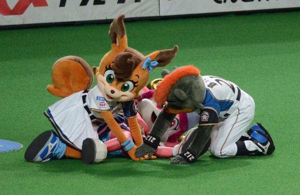 プロ野球マスコットキャラクター達のおもしろ画像part5
