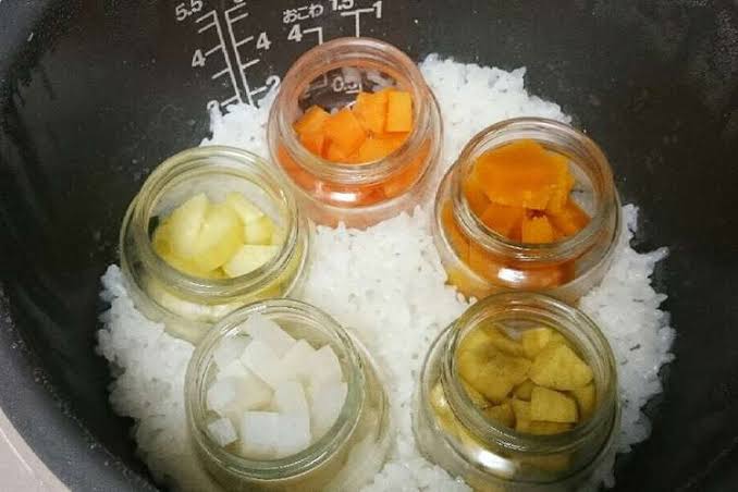 離乳食に使う食材や道具