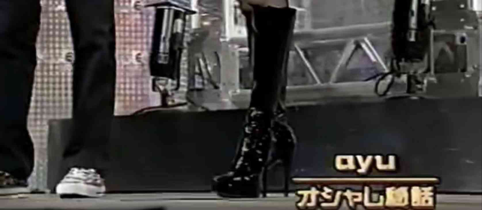 浜崎あゆみが意味深メッセージ「お決まりのつまんないルール、押し付けられたくない」