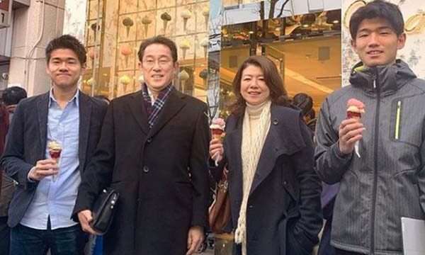 岸田首相のコロナ対応、知事ら不満　死者、過去最多水準に