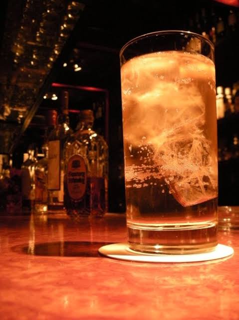 酒を辞めて良いことあった人