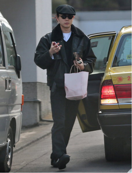 萩原利久、先輩・菅田将暉から“ゴミ袋6袋分”服もらうも本音「何着か…」