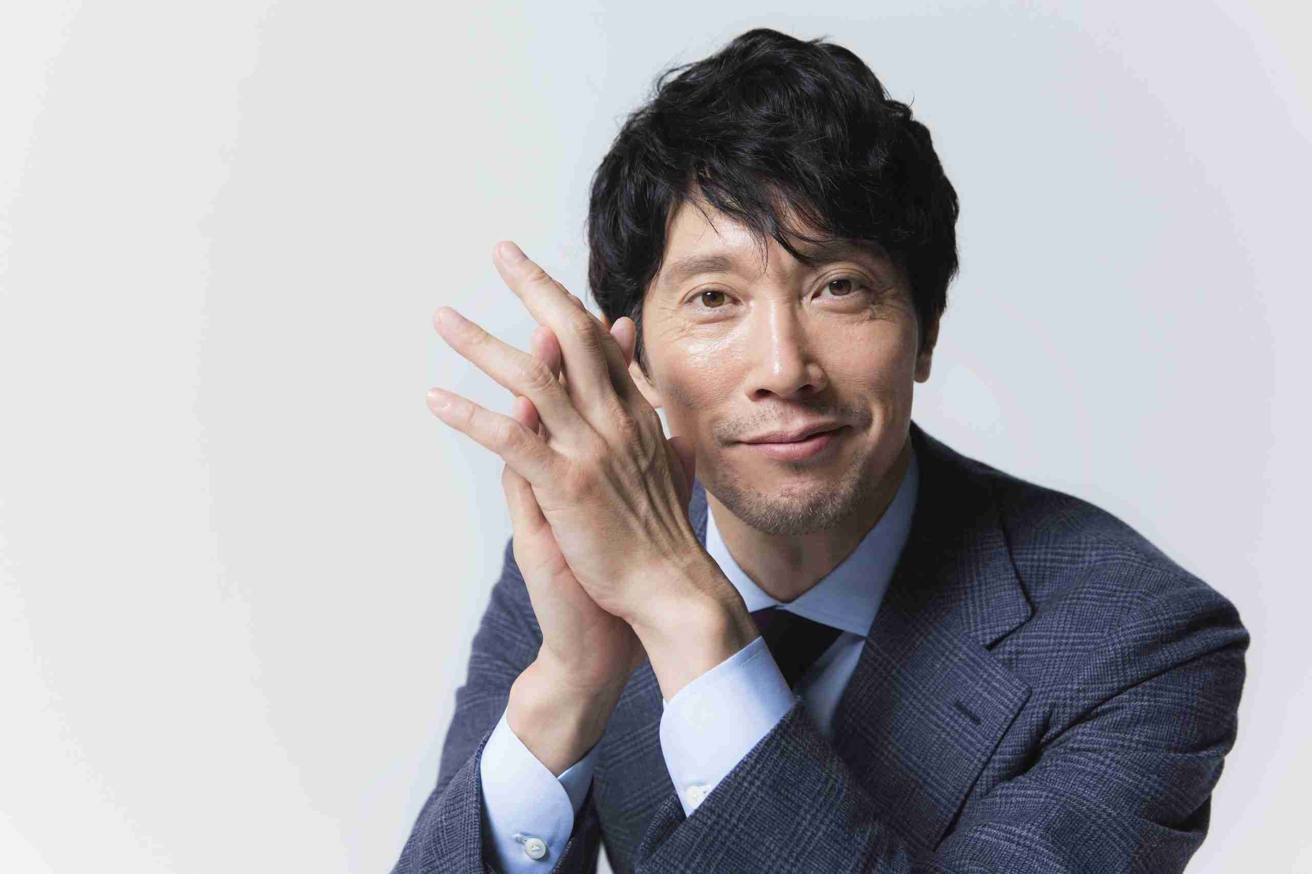 佐々木蔵之介、どんなに多忙でも年に1度は舞台に立ち続ける「こだわり」を語る