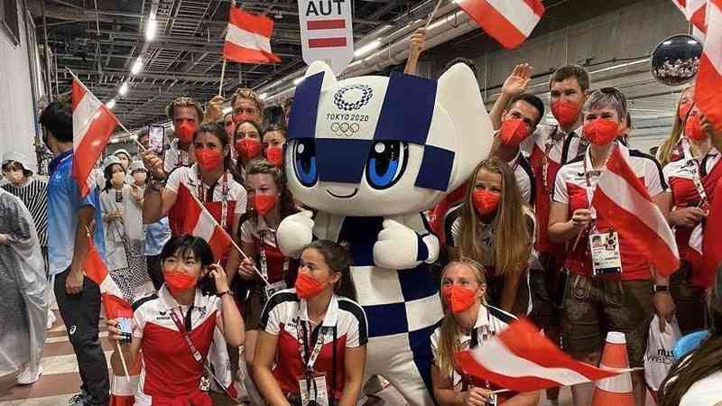爆売れ中の北京五輪の「ビンドゥンドゥン」と存在感なき東京五輪の「ミライトワ」　人気に差がついた理由