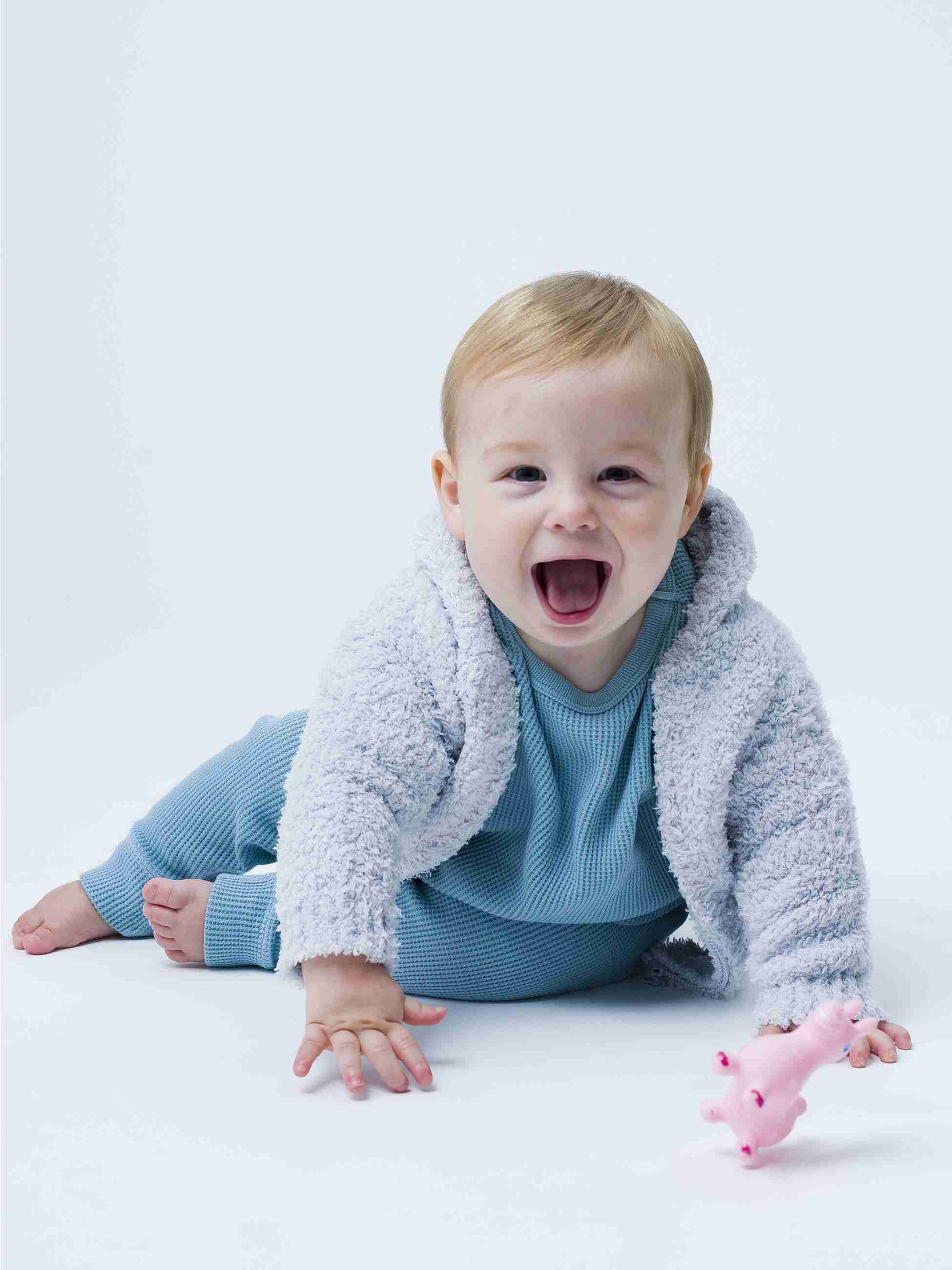 お洒落なパーカーコーデが見たい