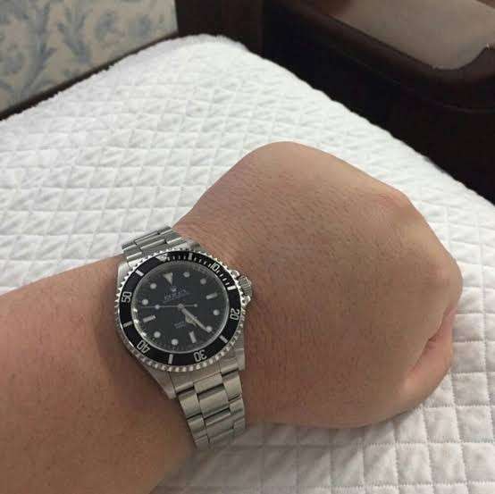 腕時計は付けますか?