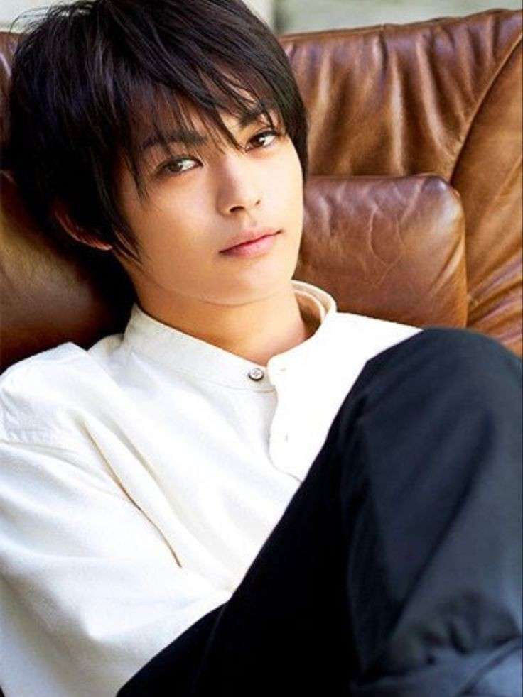 貴方が思う顔面国宝は!?