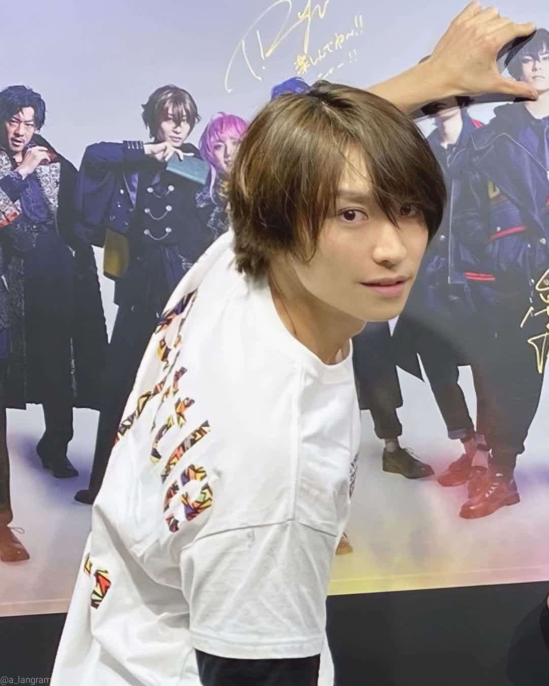 貴方が思う顔面国宝は!?