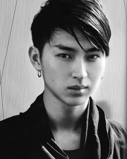 貴方が思う顔面国宝は!?