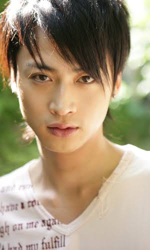 貴方が思う顔面国宝は!?