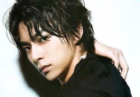 貴方が思う顔面国宝は!?