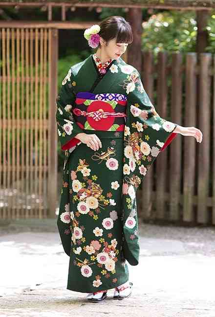 綺麗な着物が見たい