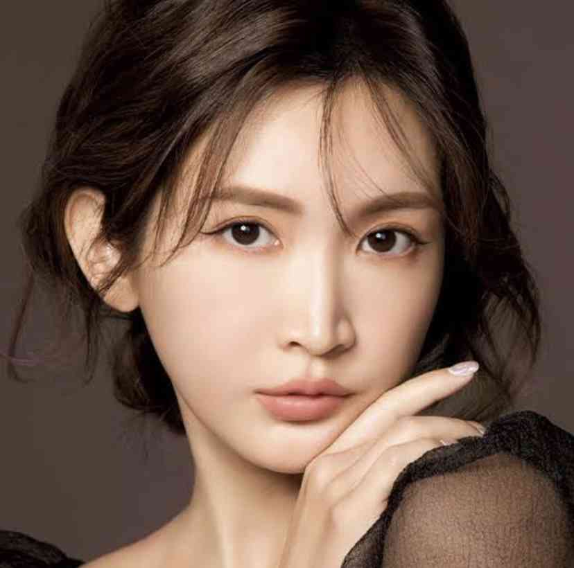 【もうすぐ】メイクとかファッション、誰を参考にしてる?【三十路】