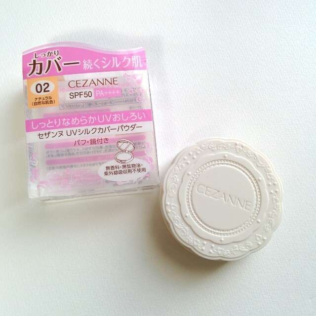 金属アレルギーの人が使えるメイク用品