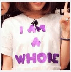 英字Tシャツの画像が集まるトピ