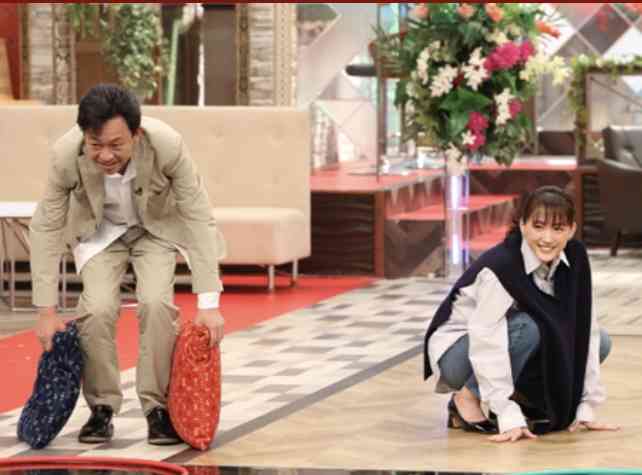 綾瀬はるか×大泉洋のポスタービジュアル完成 “月9”『元彼の遺言状』