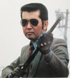 自分が犯人なら、どの刑事や探偵に会いたくないですか