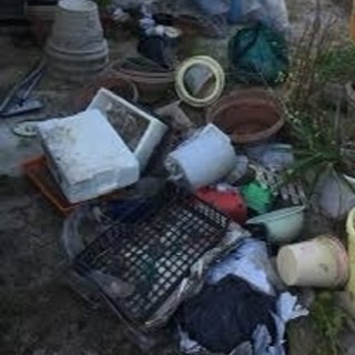 身バレしない程度に汚部屋を晒すトピpart4