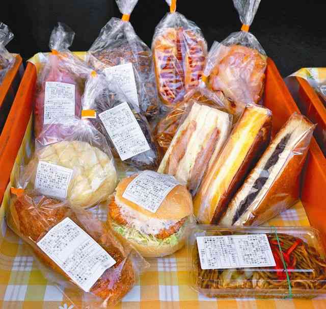 高校で販売してきた「購買パン」を一般販売 たちまち人気店に