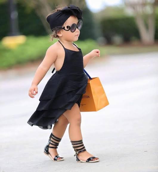 子供が服装やメイクに厳しい