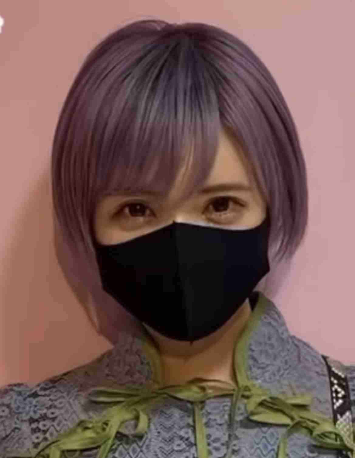 益若つばさ「メイク変えてないのに別人!!」金髪ショート＆ナチュラルロングの髪形披露