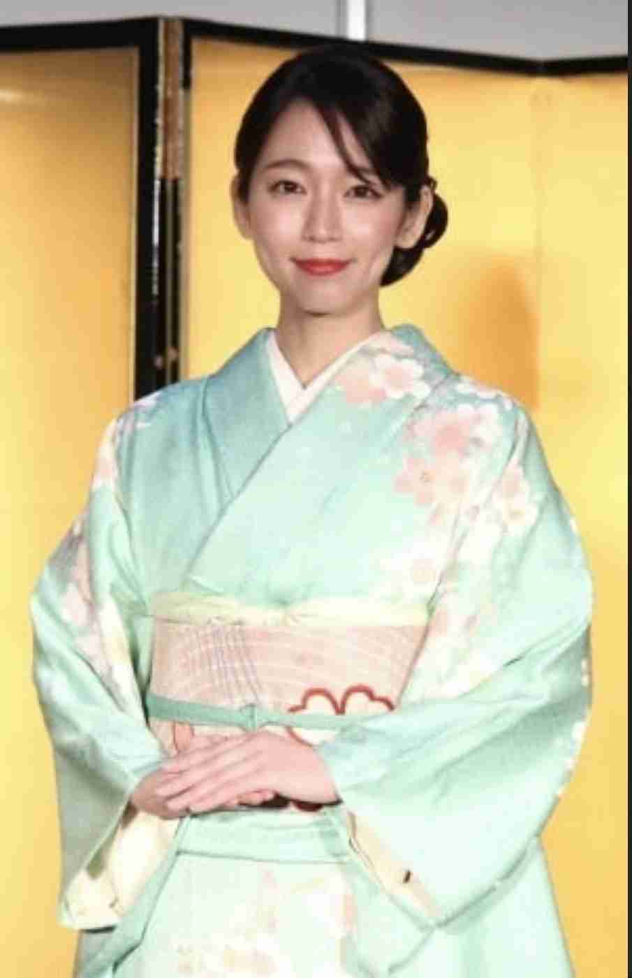 吉岡里帆は“持ってる女”「恋人にしたい有名人」ついに首位！ CM・ドラマ・映画と大車輪