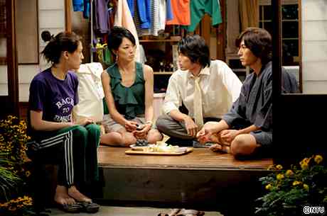 綾瀬はるかの激務にはワケがある？フジ月9主演、映画、CM…過密スケジュールのウラ読み