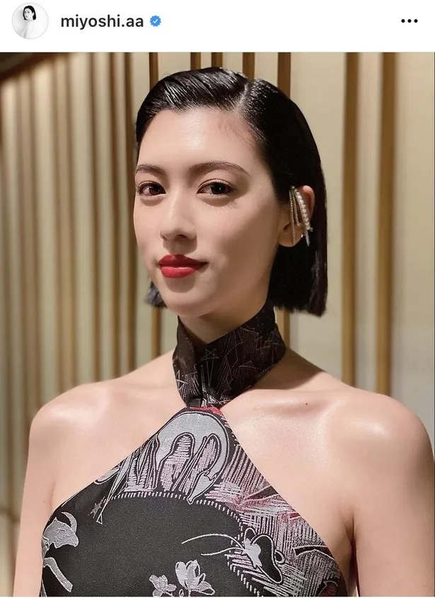 “毛穴がない!”三吉彩花、美肌をまじまじと見つめられ照れ 美肌維持する秘訣を紹介