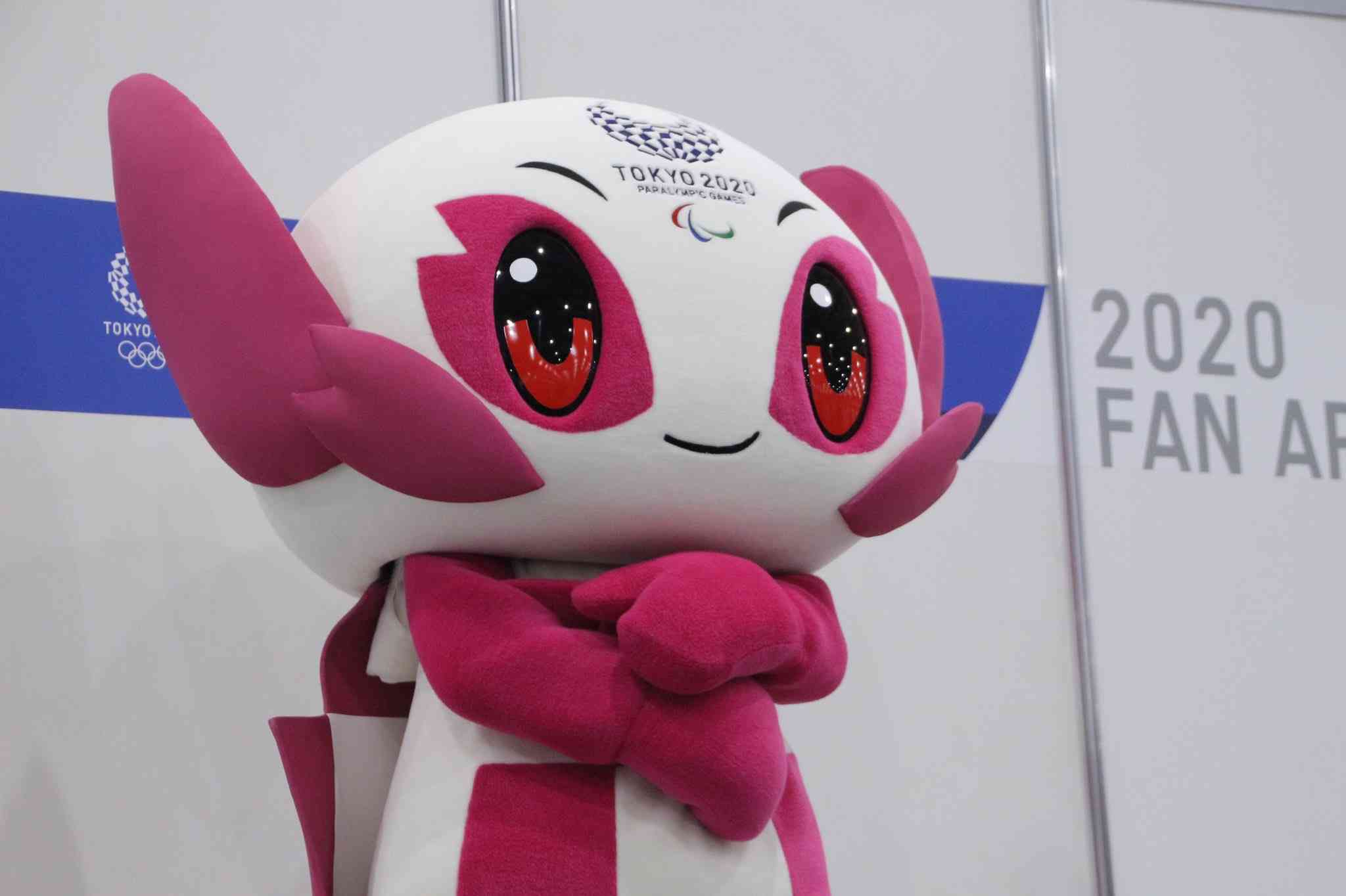 爆売れ中の北京五輪の「ビンドゥンドゥン」と存在感なき東京五輪の「ミライトワ」　人気に差がついた理由
