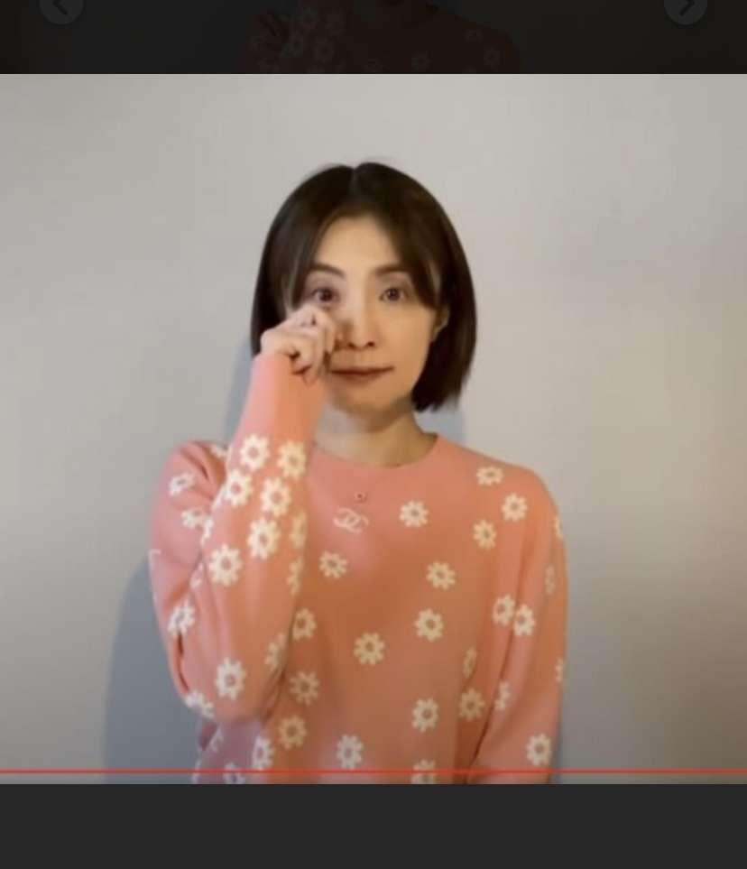 小林麻耶が再婚発表「父とは縁を切って “駆け落ち”」海老蔵への批判動画はすべて削除の急展開
