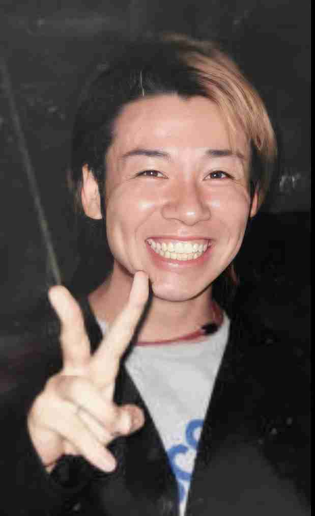 小林麻耶が再婚発表「父とは縁を切って “駆け落ち”」海老蔵への批判動画はすべて削除の急展開