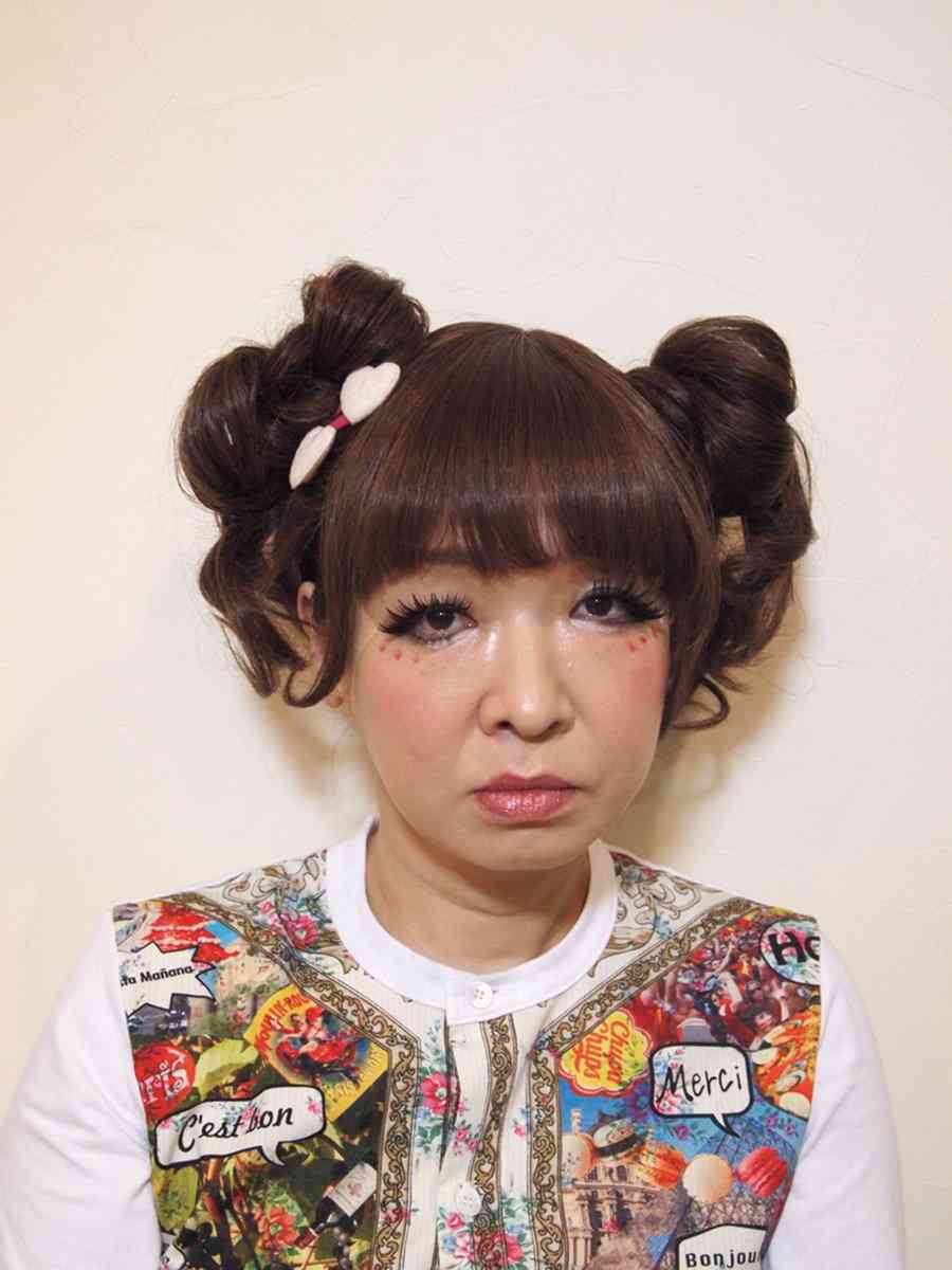 藤田ニコルがボディースーツ姿を披露「色っぽくてかわいい」「スタイル最高」の声