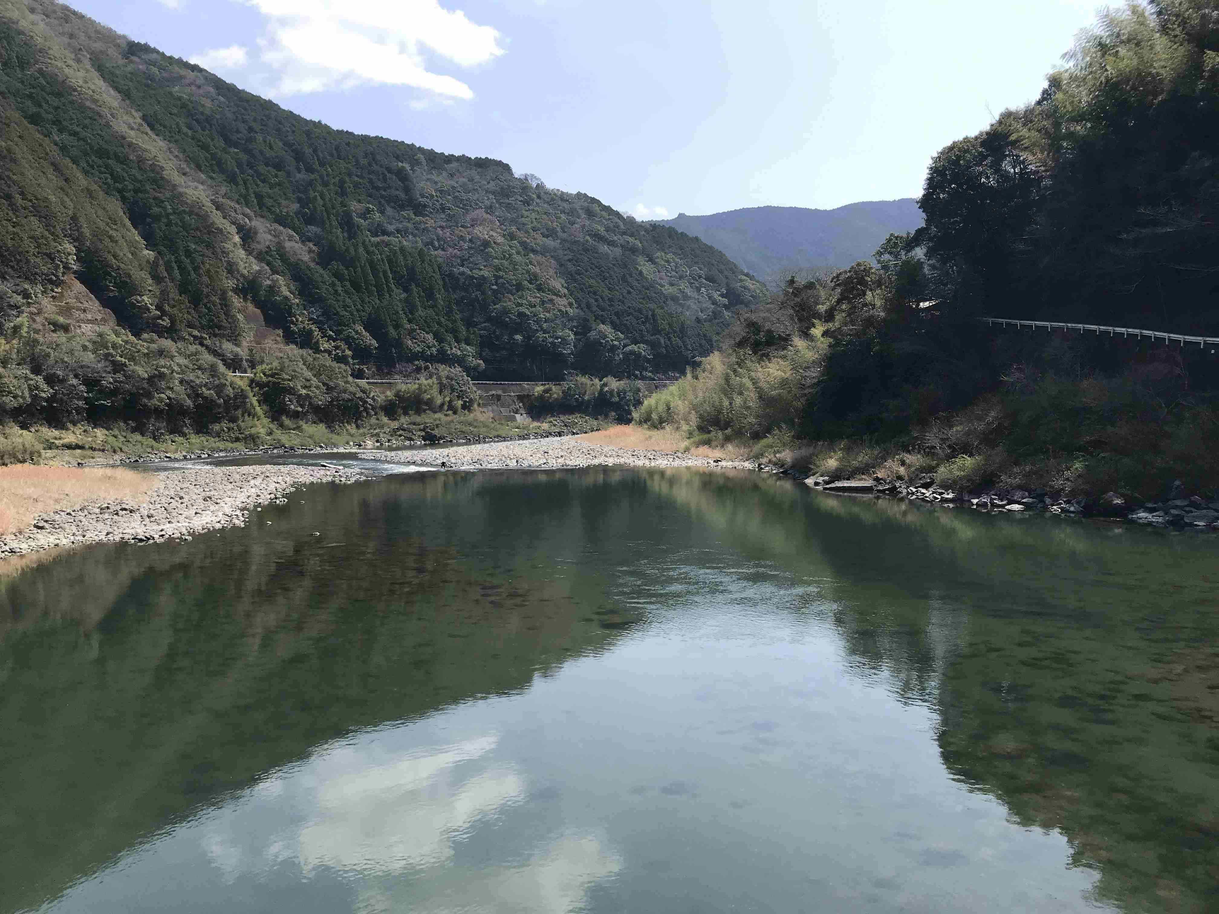 精神的に辛くなった時の居場所