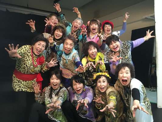 アラフィフ8人組女性グループ「GoziU」、アイドル活動で目指す「日本を元気に!」「高齢者にスマイルを!」