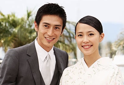 伊勢谷友介、顎ピアスを装着した最新ショットを公開「かっこいいです」「なんてさわやかな笑顔」