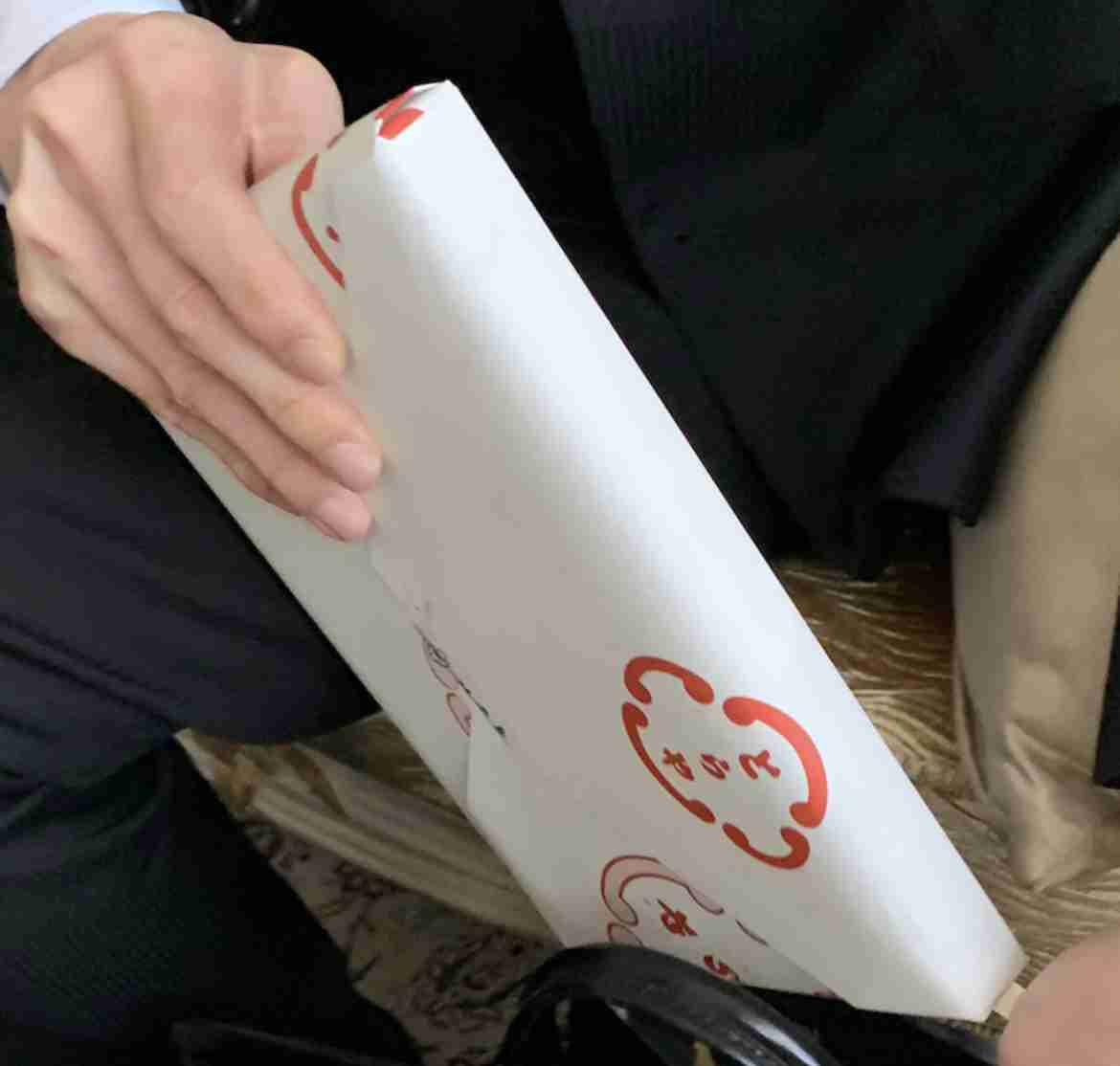松居一代、謝罪に訪れた社員の手土産に激怒　「ふざけやがって」「ミニ羊羹ですよ!!」