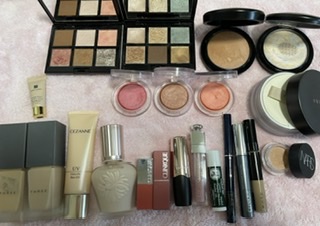 レギュラーコスメを見せて下さい 【Part24】