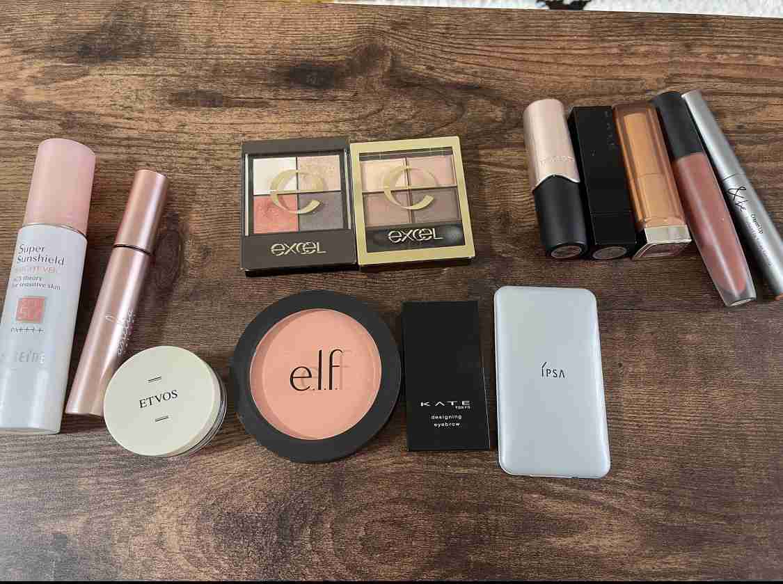 レギュラーコスメを見せて下さい 【Part24】