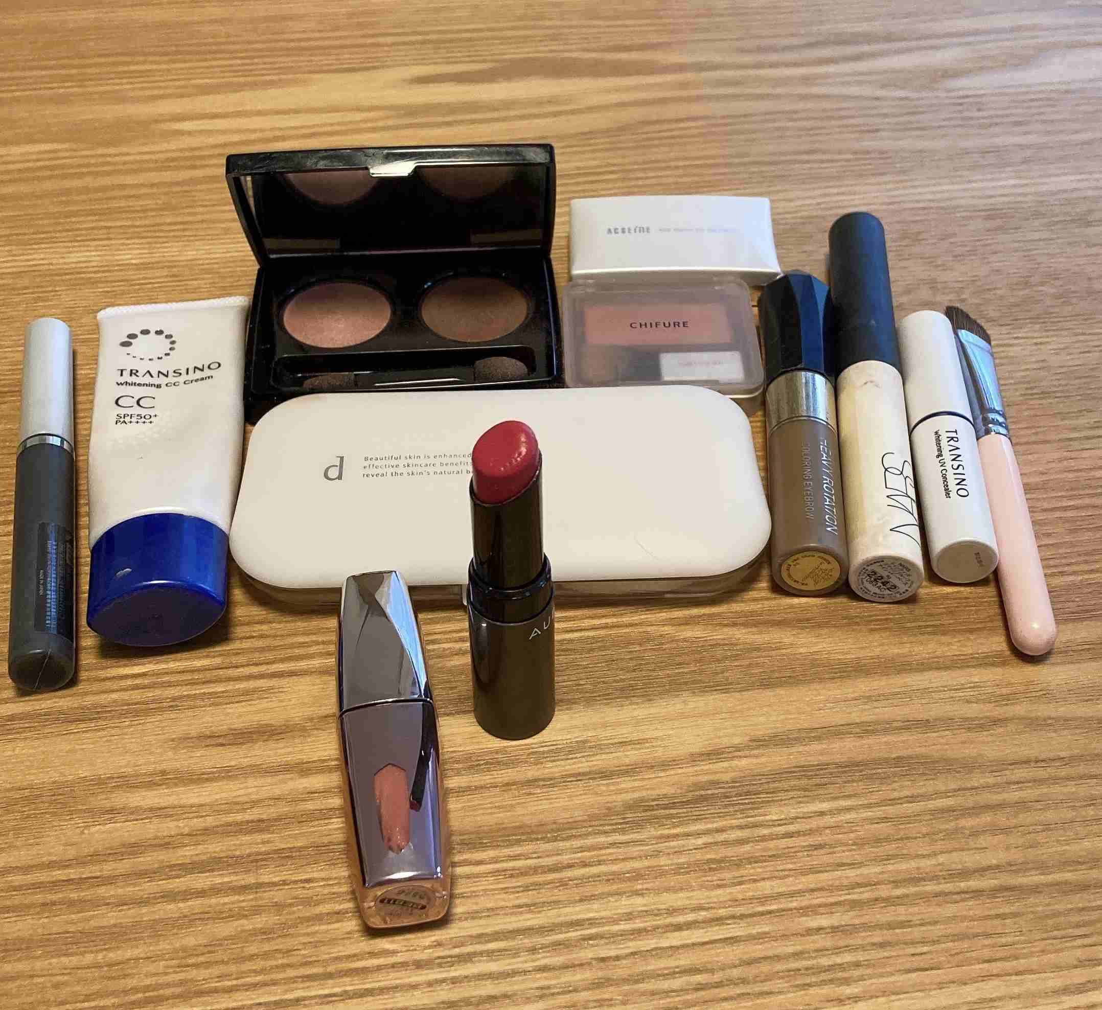 レギュラーコスメを見せて下さい 【Part24】