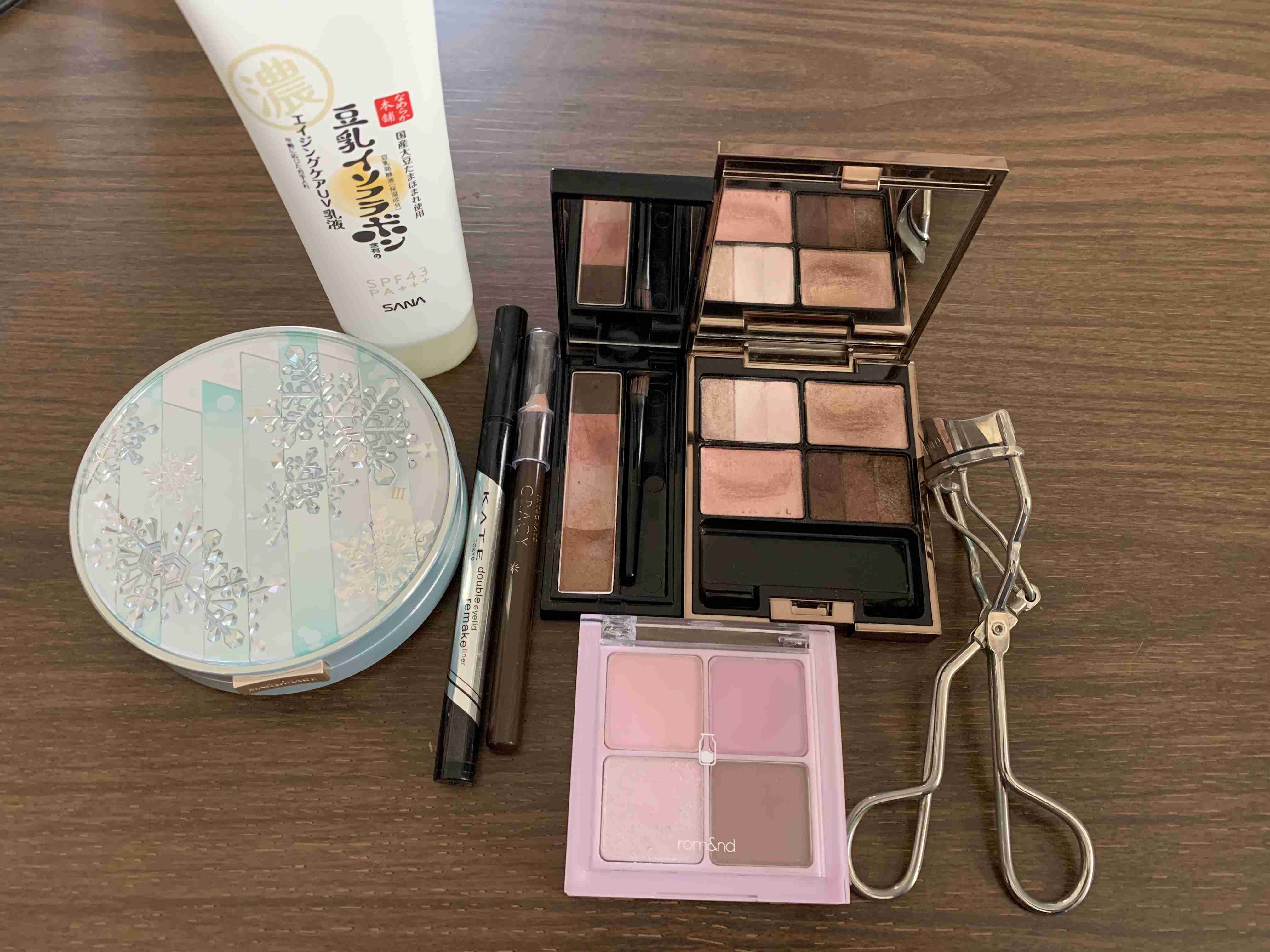 レギュラーコスメを見せて下さい 【Part24】